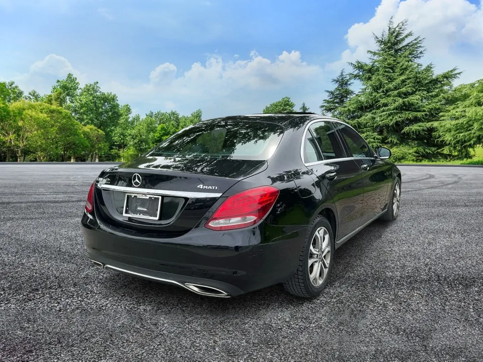 Mercedes-Benz C-Class 2018 photo 3