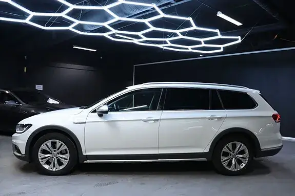 Volkswagen Passat Alltrack 2019 photo 5
