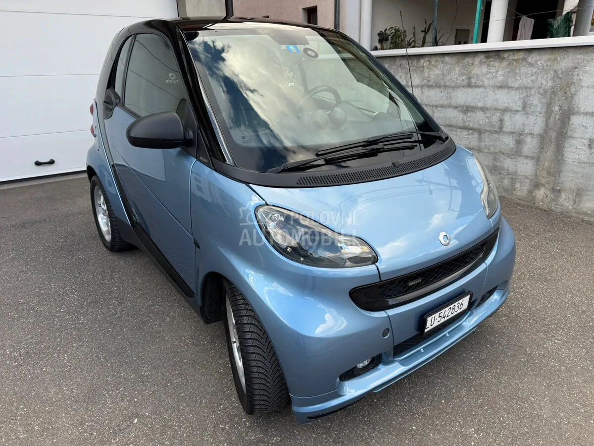 Smart Fortwo 2011 photo 4