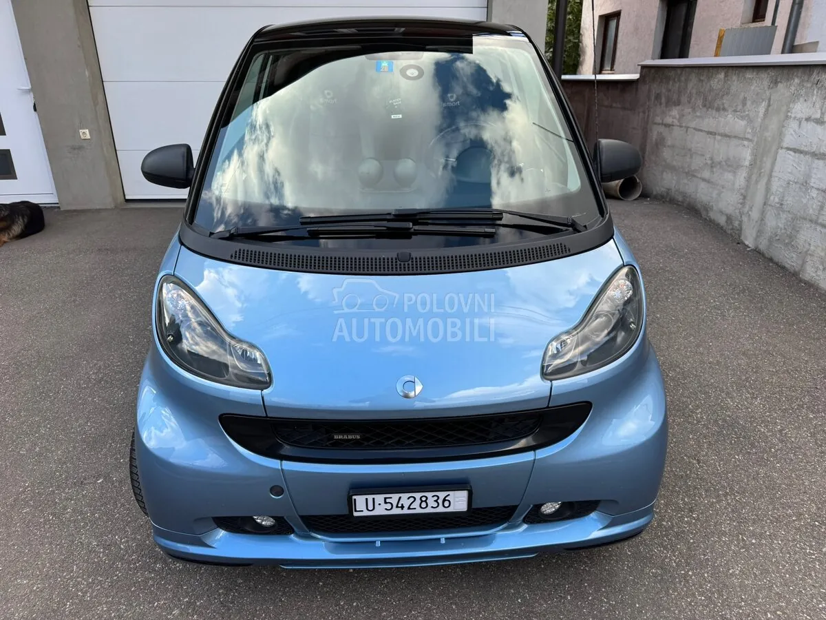 Smart Fortwo 2011 photo 3