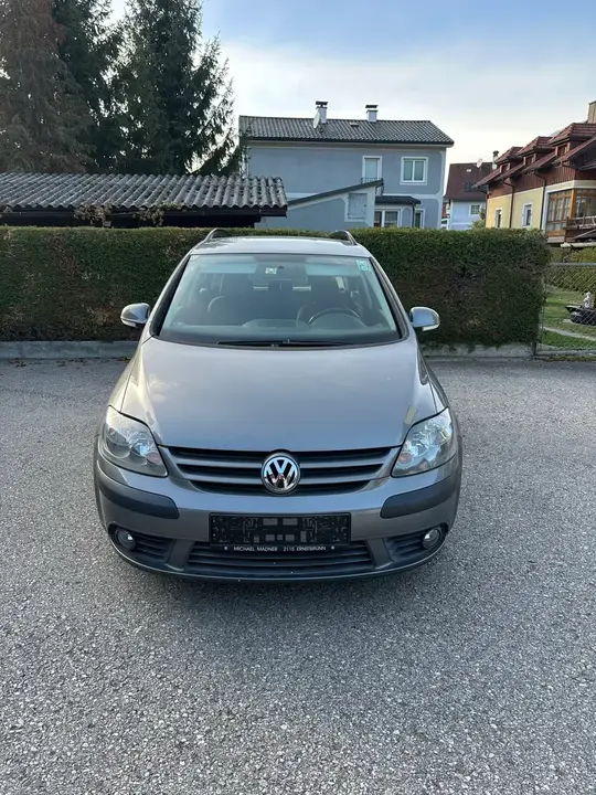Volkswagen Golf 2008 photo 3