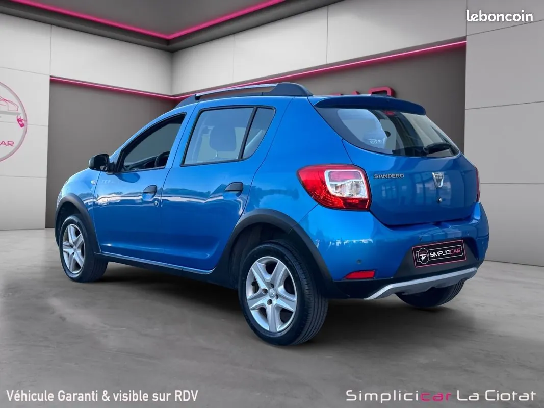 Dacia Sandero 2015 photo 2