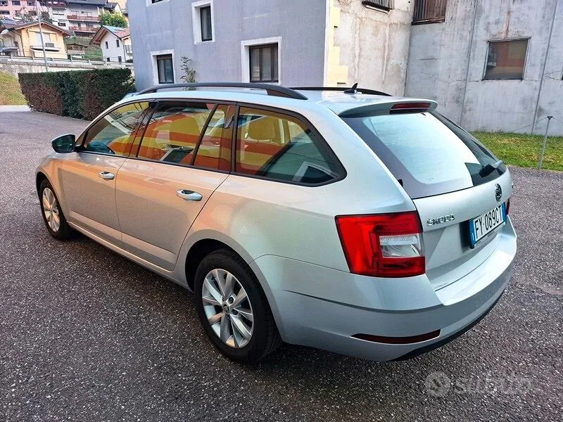 Skoda Octavia 2019 photo 4