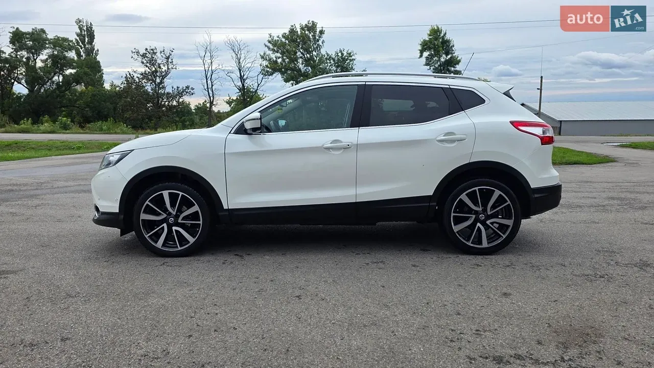 Nissan Qashqai 2015 photo 4