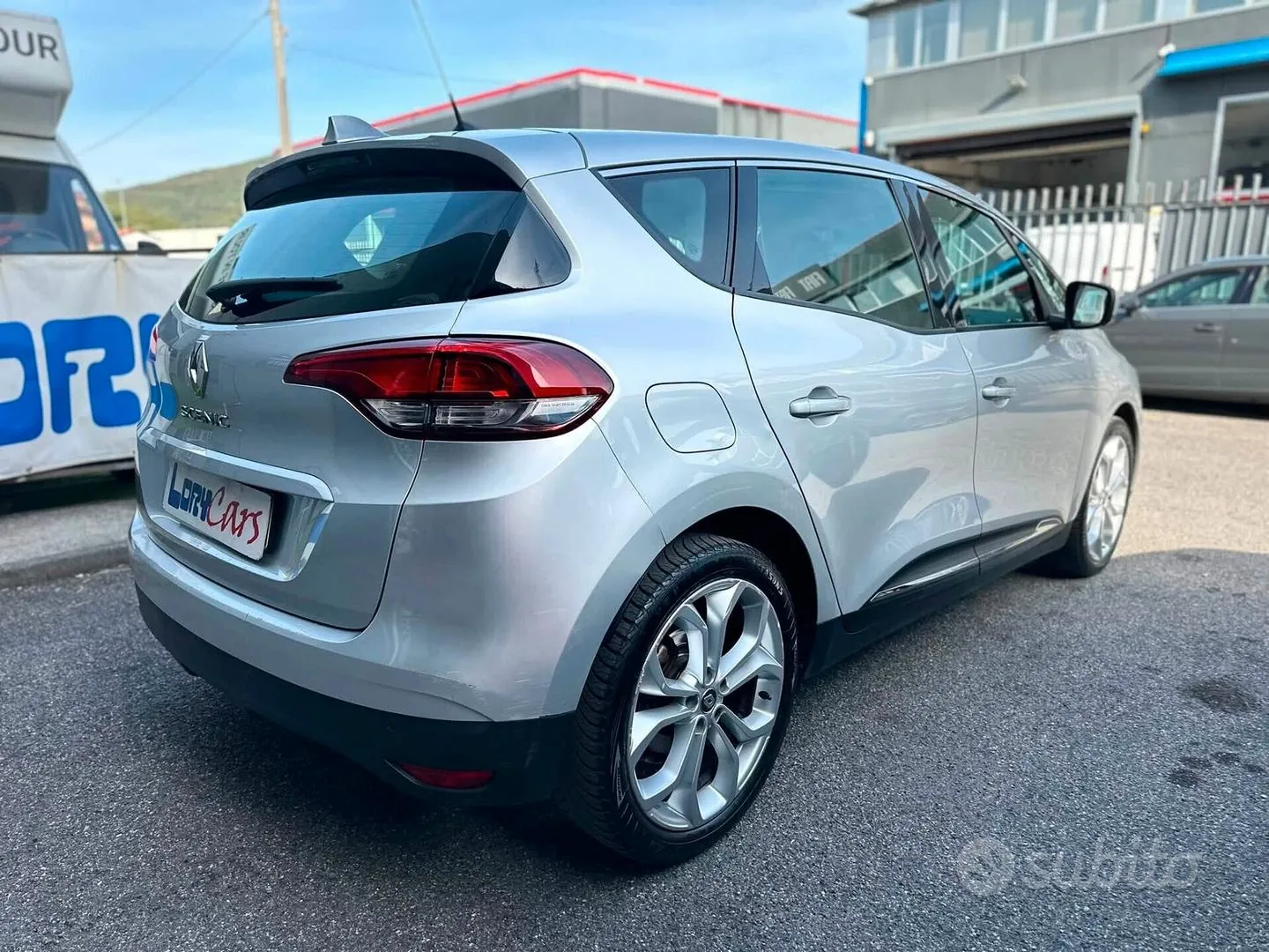 Renault Scenic 2017 photo 4