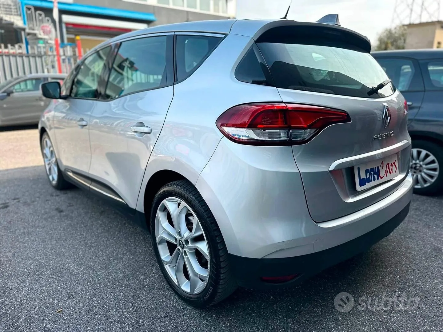 Renault Scenic 2017 photo 3