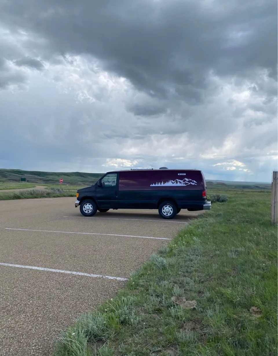 Ford E-250 2006 photo 2