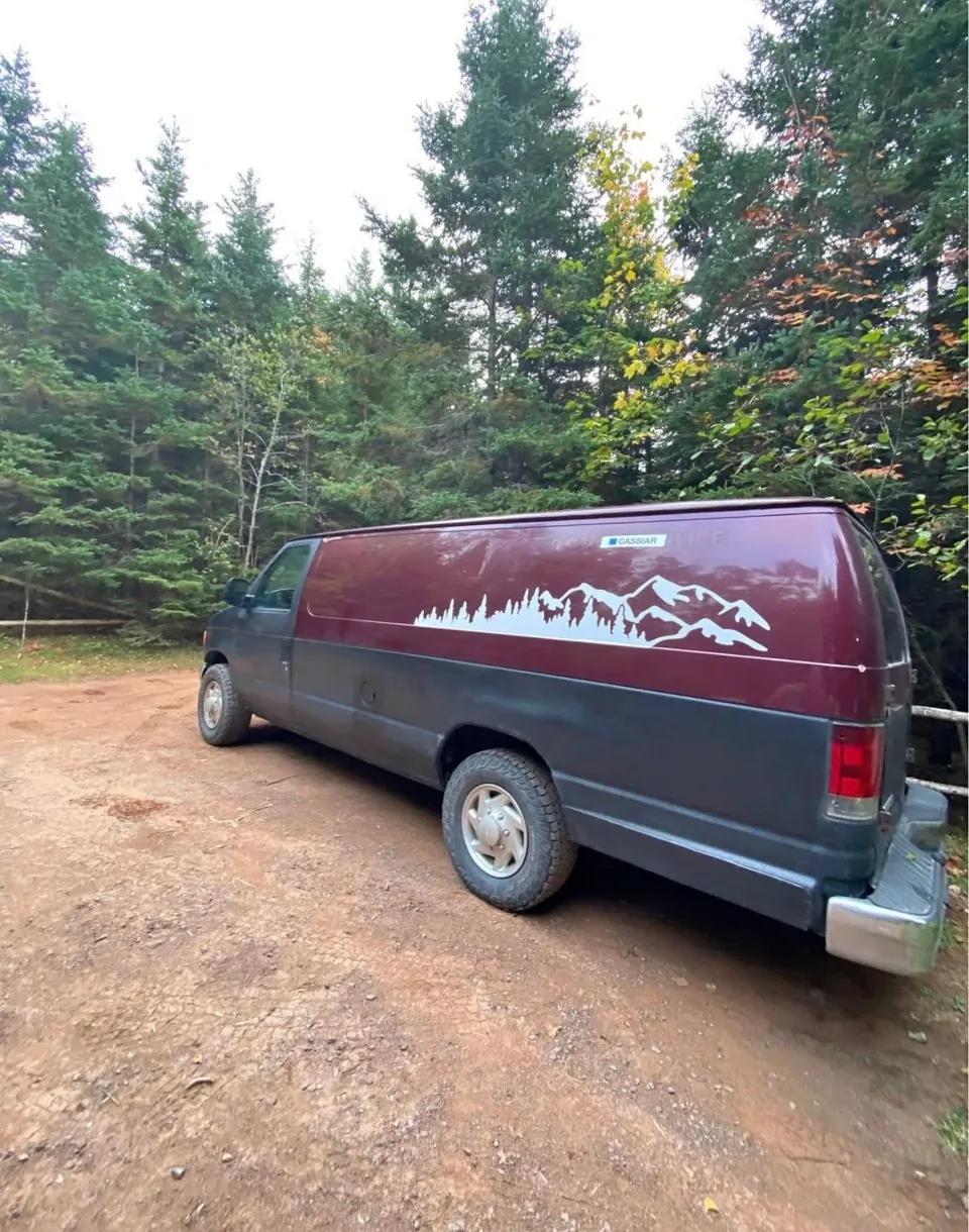 Ford E-250