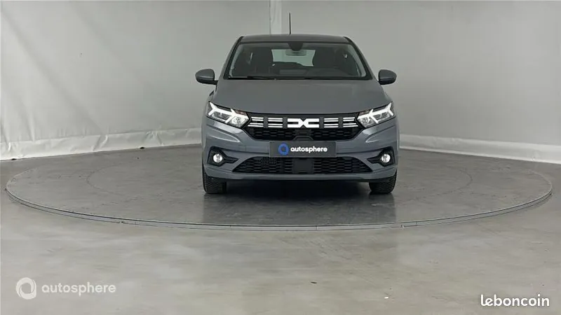 Dacia Sandero 2023 photo 2