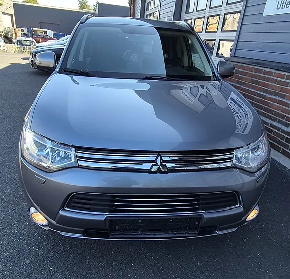 Mitsubishi Outlander 2014 photo 5