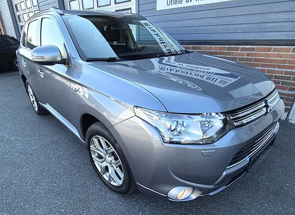 Mitsubishi Outlander 2014 photo 3