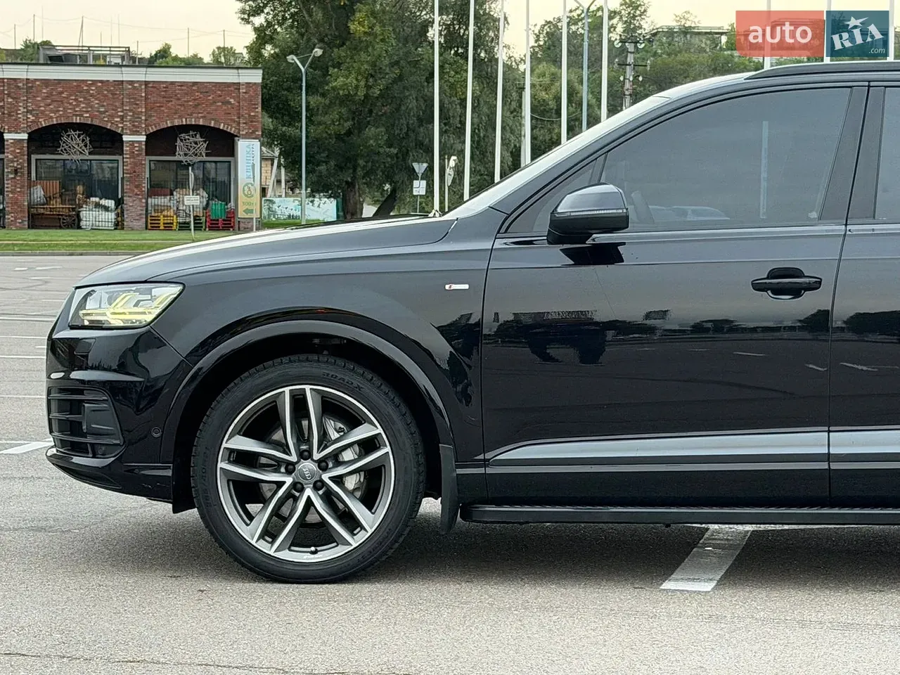 Audi Q7 2018 photo 5