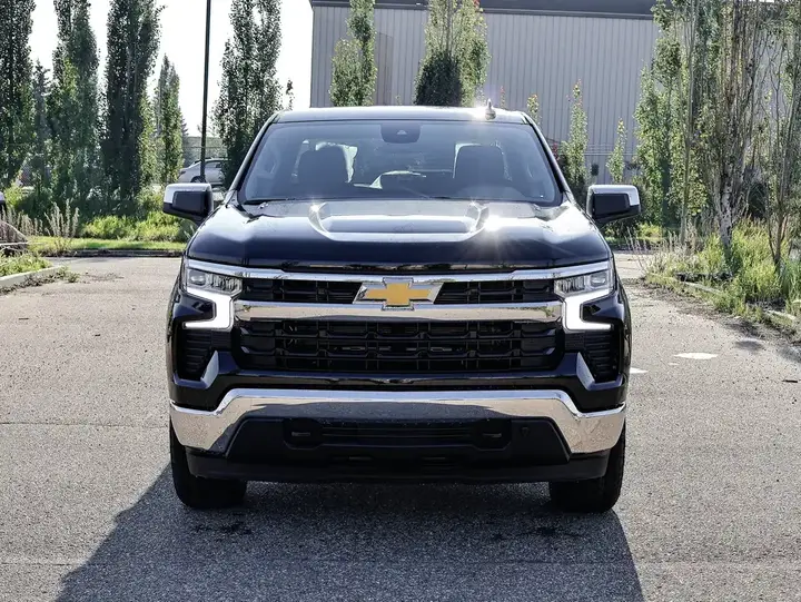 Chevrolet Silverado 1500 2026 photo 3