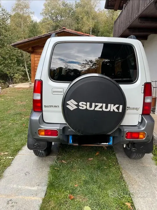 Suzuki Jimny 2016 photo 2