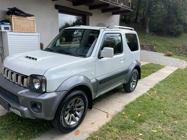 Suzuki Jimny 2016 photo 3