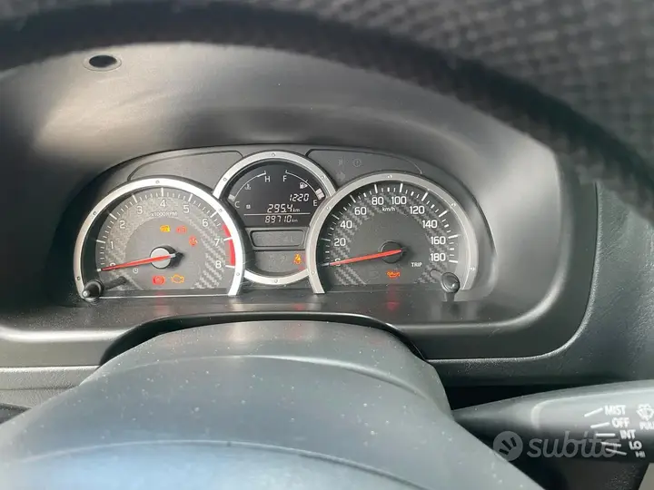 Suzuki Jimny 2016 photo 5