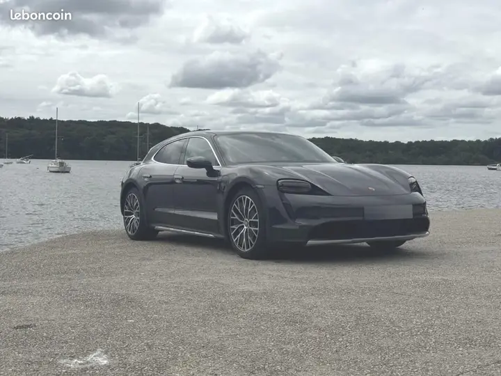 Porsche Taycan 2022 photo 2