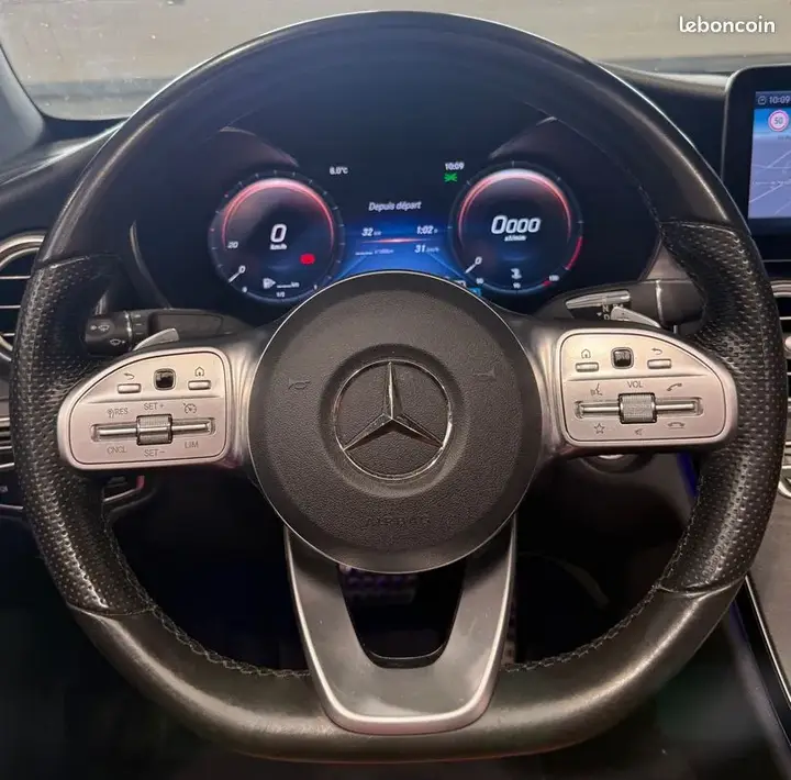 Mercedes-Benz C-Class 2019 photo 4