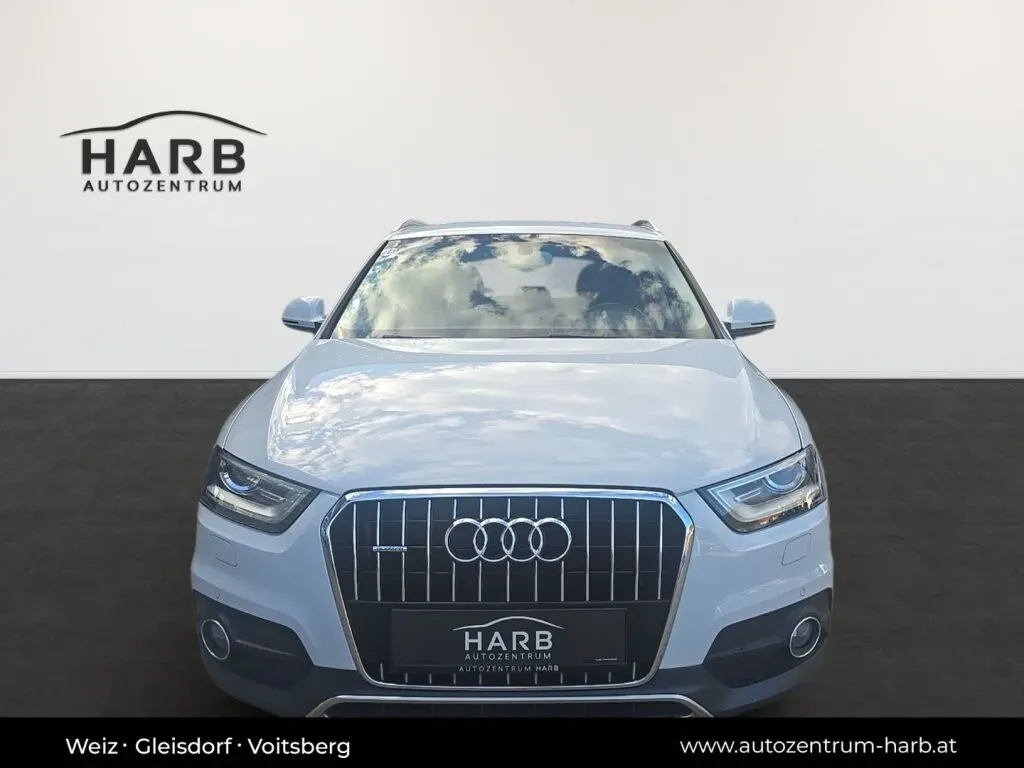 Audi Q3 2014 photo 2