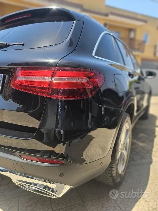 Mercedes-Benz Glc 2018 photo 5