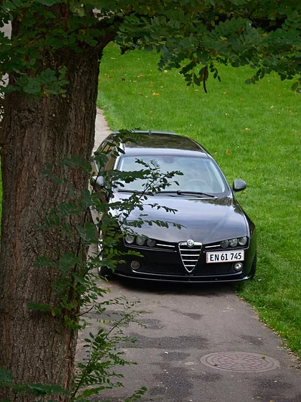 Alfa Romeo 159 2009 photo 4
