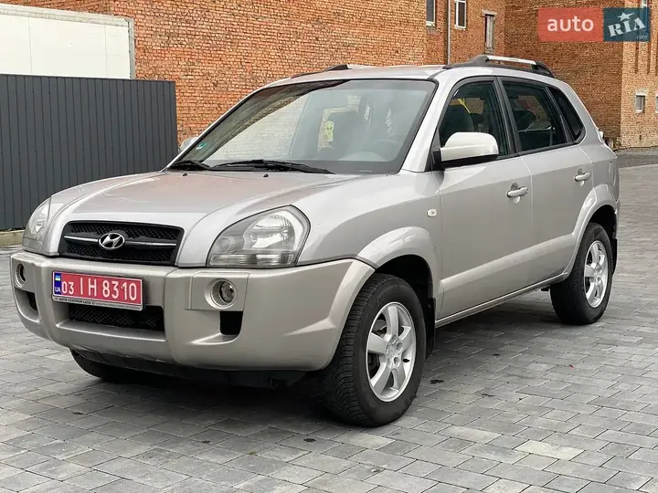 Hyundai Tucson 2006 photo 2