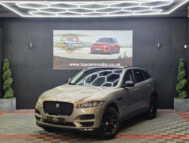 Jaguar F-Pace