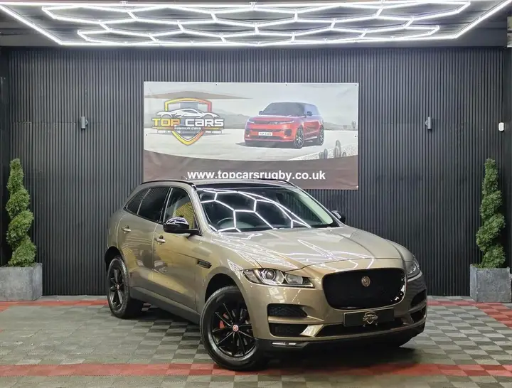 Jaguar F-Pace 2017 photo 2