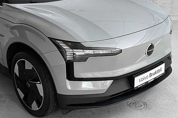 Volvo Ex30 2025 photo 2