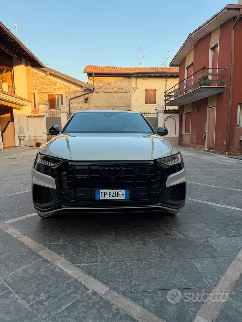 Audi Q8 2023 photo 2