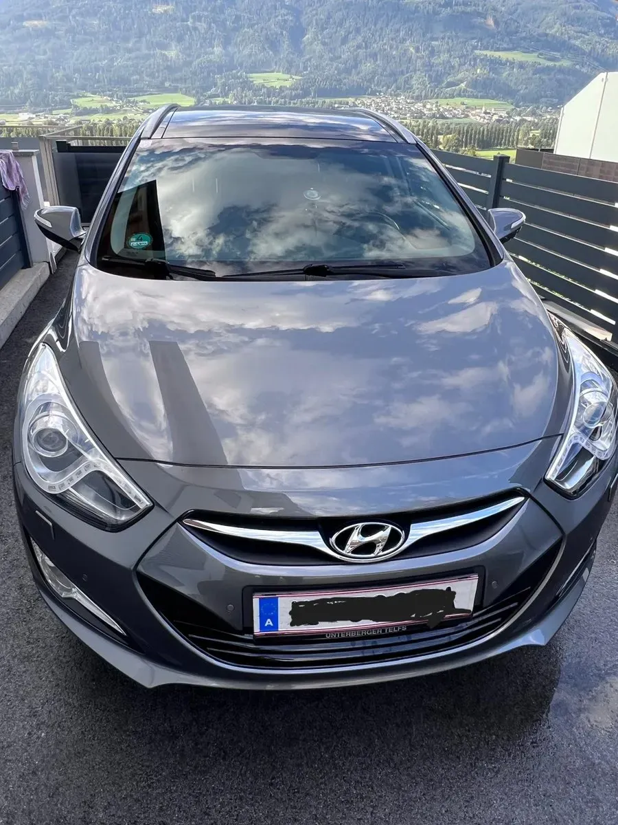 Hyundai I40