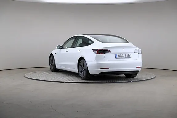 Tesla Model 3 2021 photo 2