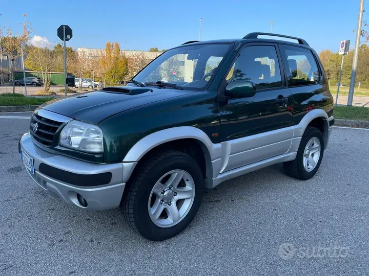 Suzuki Grand Vitara 2005 photo 2