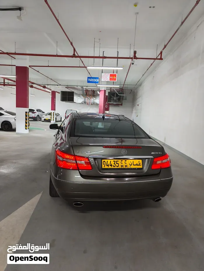 Mercedes-Benz E-Class 2010 photo 4