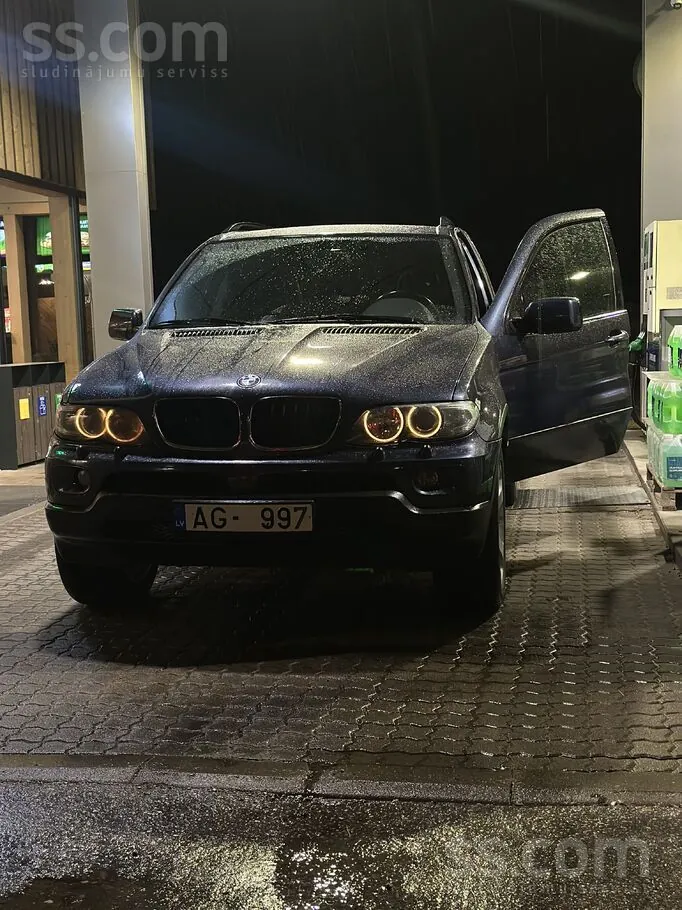 BMW X5 2006 photo 2