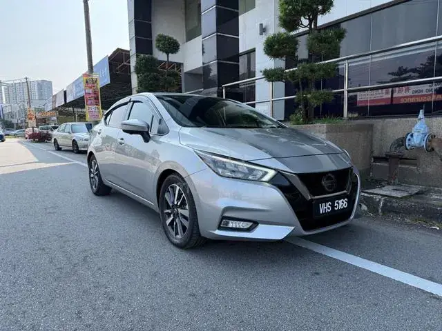 Nissan Almera