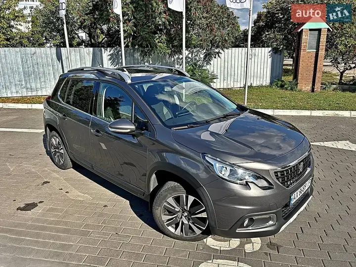 Peugeot 2008 2019 photo 2