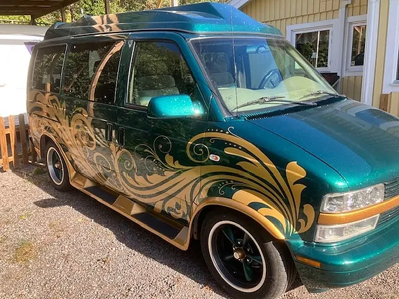 Chevrolet Astro 1997 photo 3