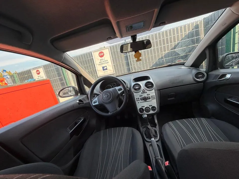 Opel Corsa D