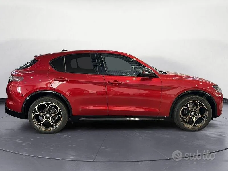 Alfa Romeo Stelvio 2026 photo 5
