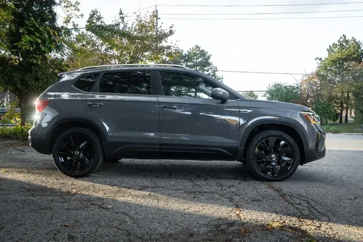 Volkswagen Taos 2023 photo 4