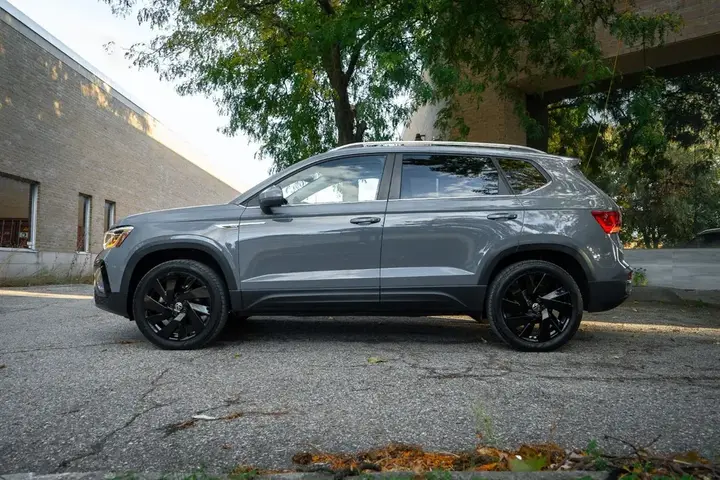 Volkswagen Taos 2023 photo 5