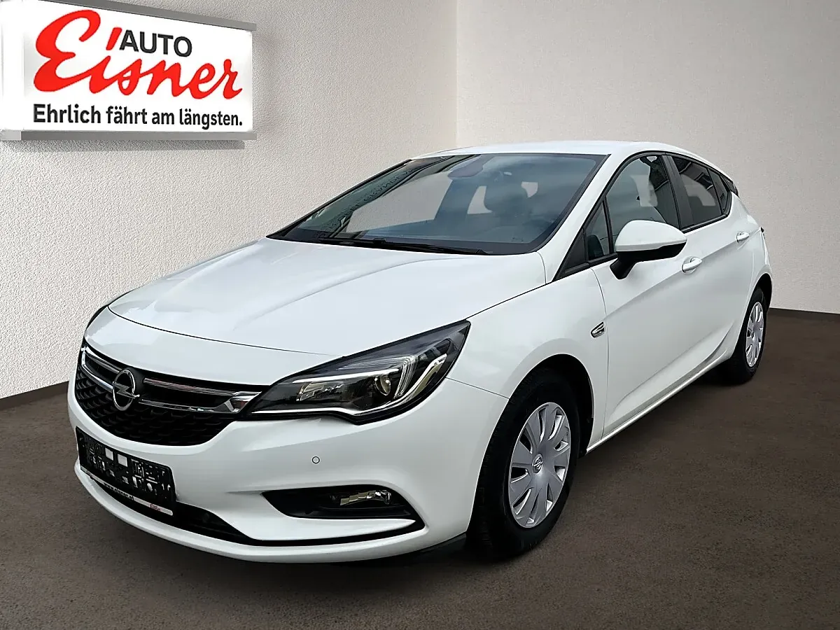 Opel Astra 2018 photo 3