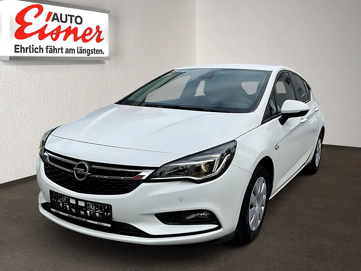 Opel Astra 2018 photo 2