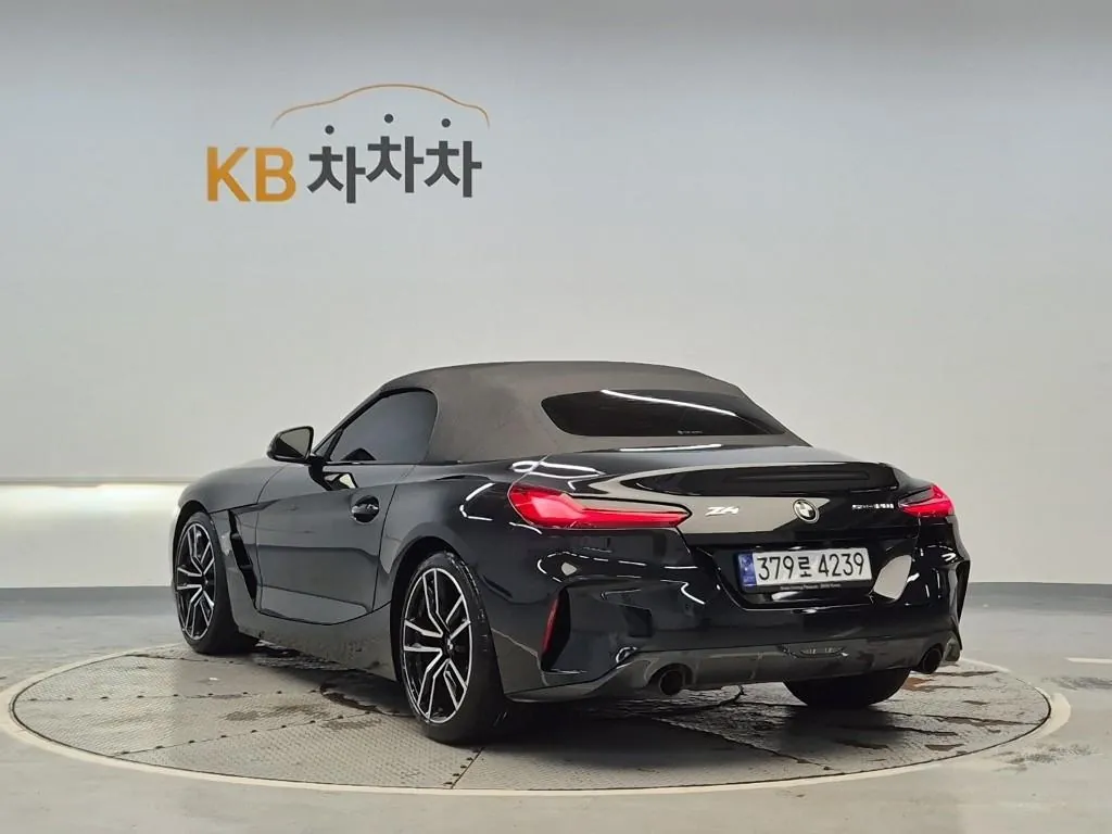 BMW Z4 2023 photo 2