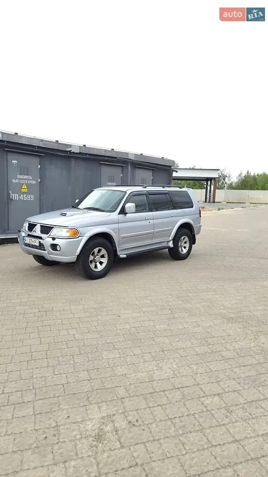 Mitsubishi Pajero Sport
