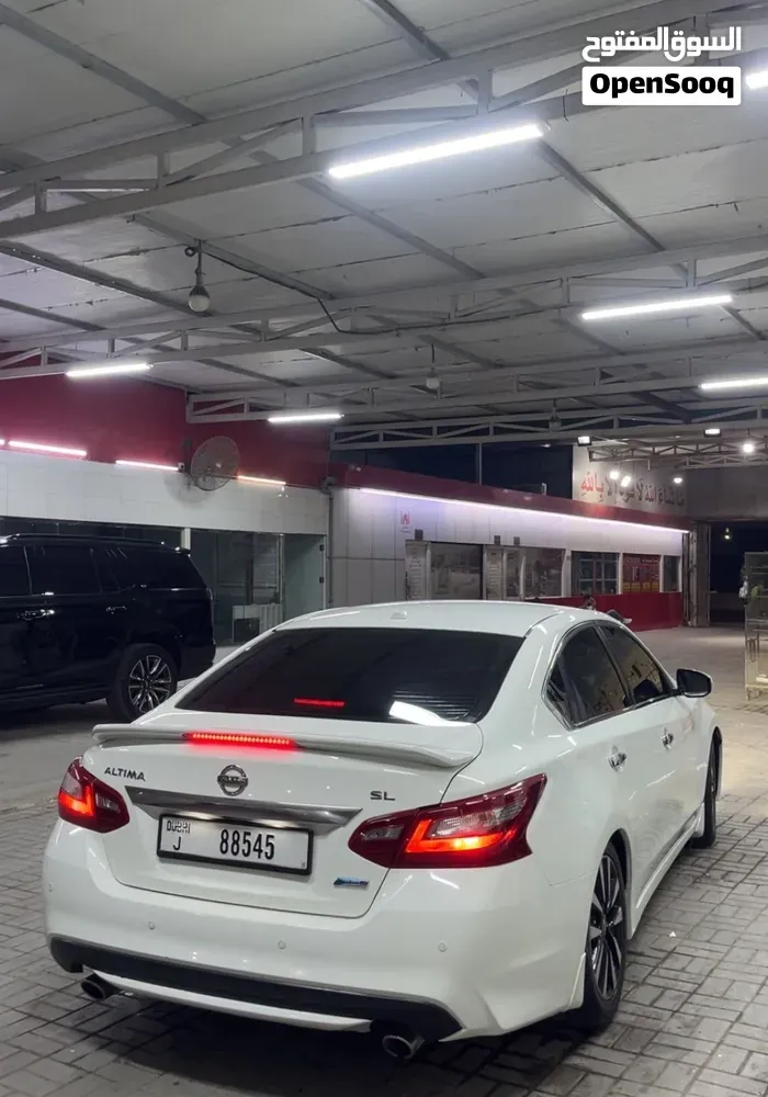 Nissan Altima 2018 photo 3