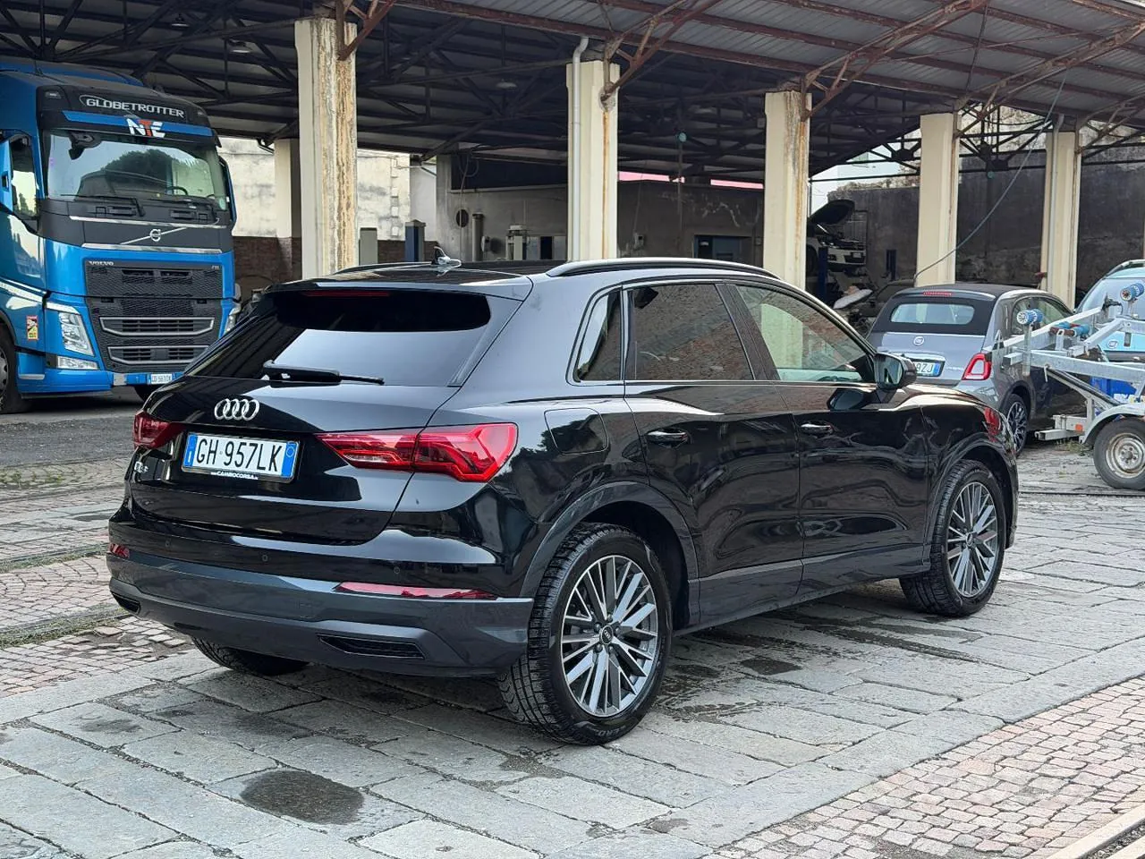 Audi Q3 2021 photo 5