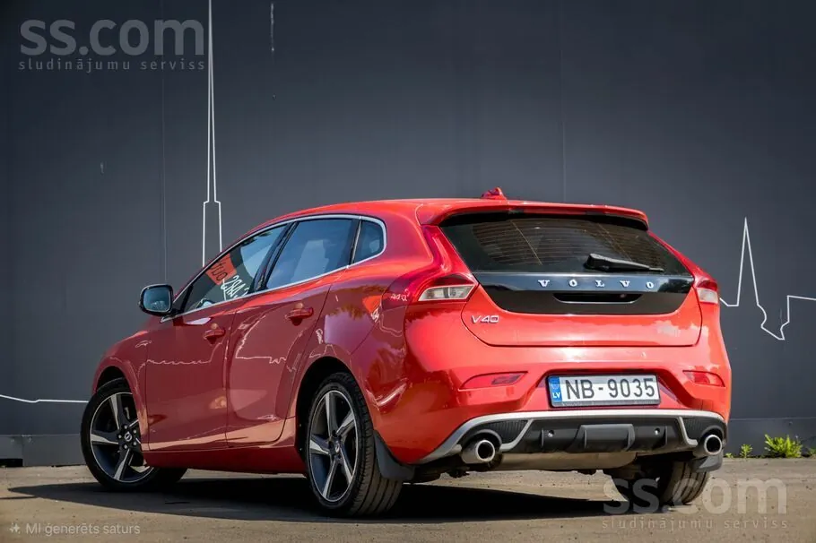 Volvo V40 2014 photo 2