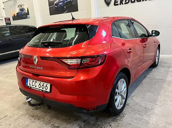 Renault Megane 2018 photo 4